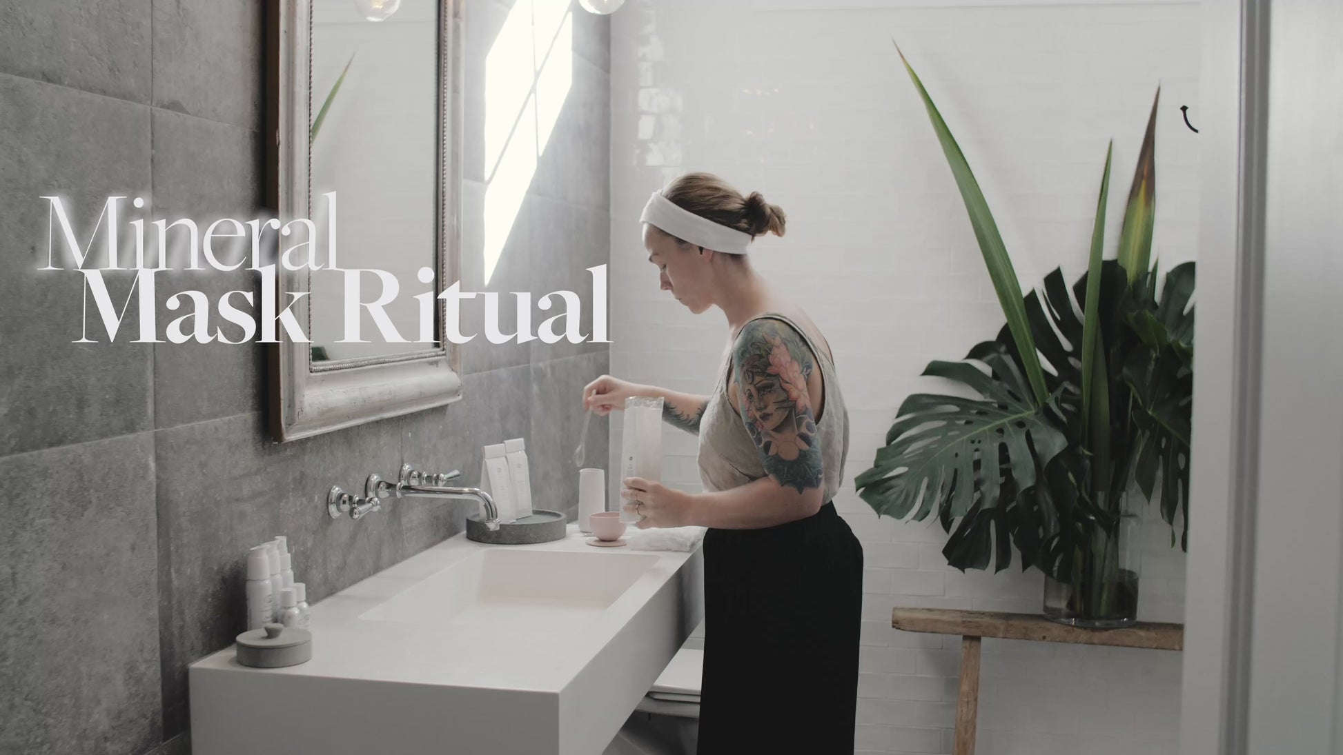 Mineral Mask Application Video- Margot Body